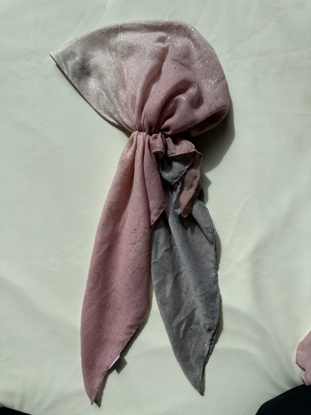 Bat Melech Mitpachot Pre-tied Head Scarf Tichel